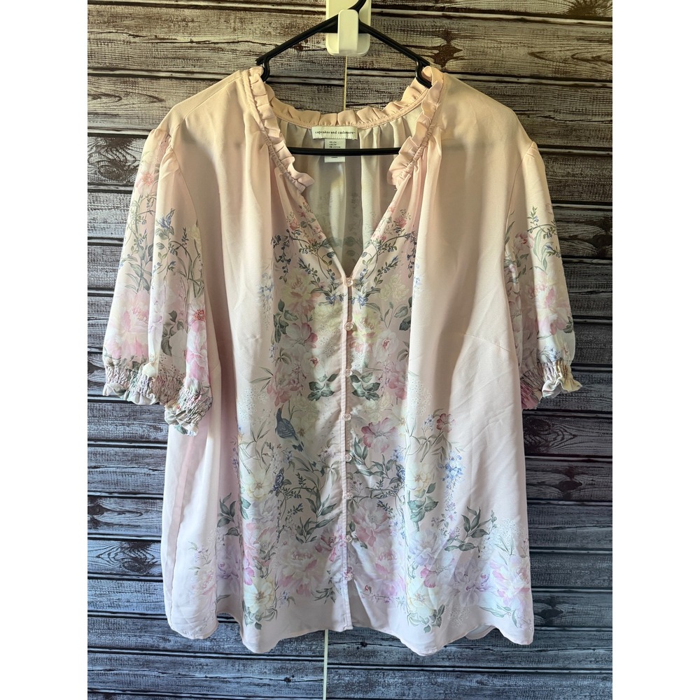 Cupcakes and Cashmere Women's Short-Sleeved Button-Down Blouse Sz 2X Pink Floral